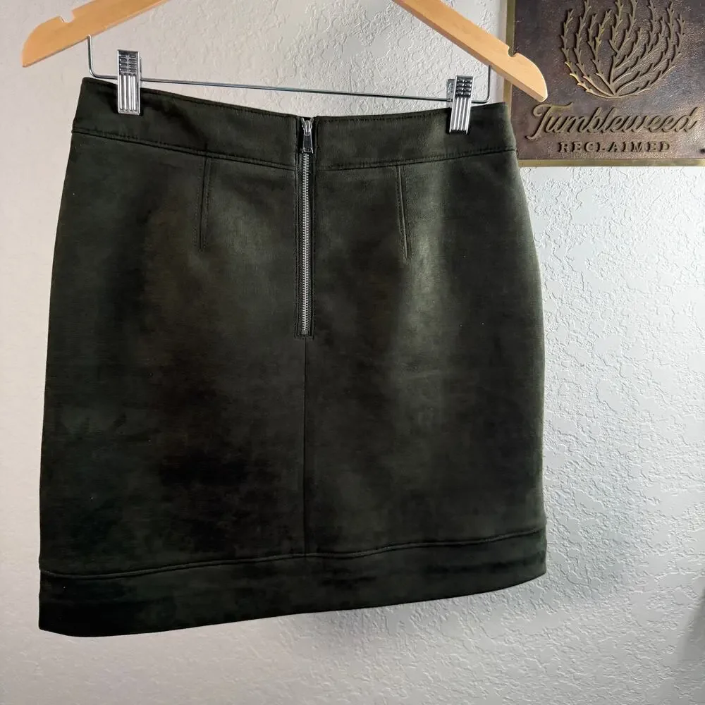 Women's Ann Taylor Loft Olive Green Faux‎ Suede A-Line Mini Skirt Size 4 Petite